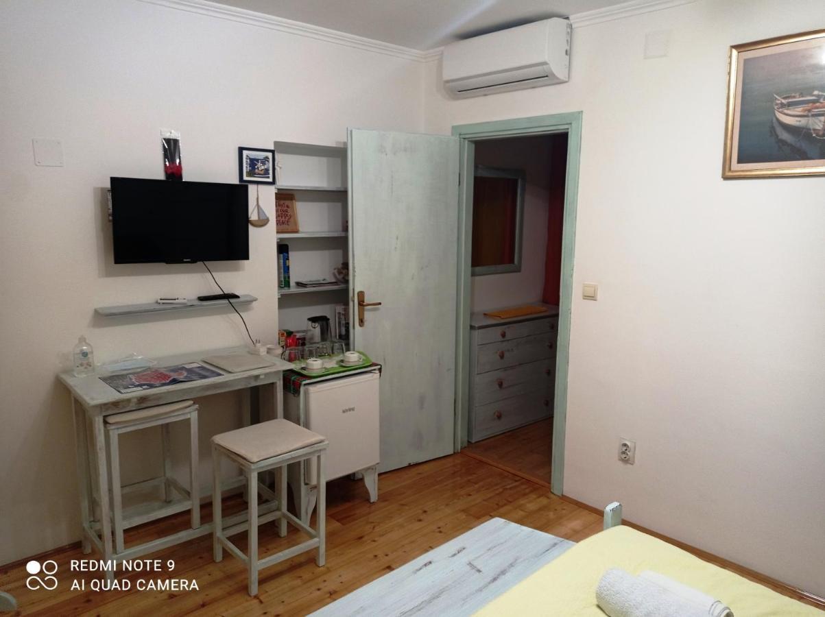 Room & Apartment Saint John دوبروفينك المظهر الخارجي الصورة